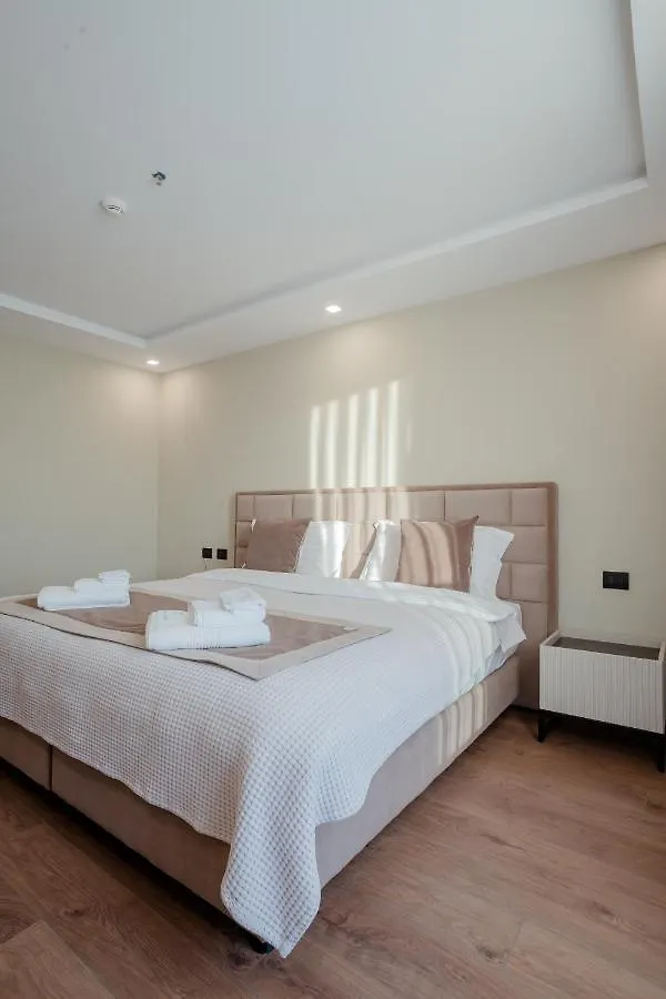 Royal East Resort Mjull-Bethore 4*,  Albania